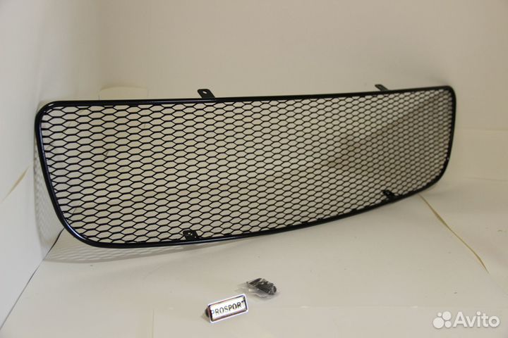 Решетка радиатора audi TT 98-06 8N