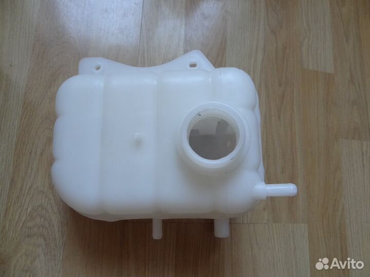 Расширительный бачок Chevrolet Lacetti Gentra