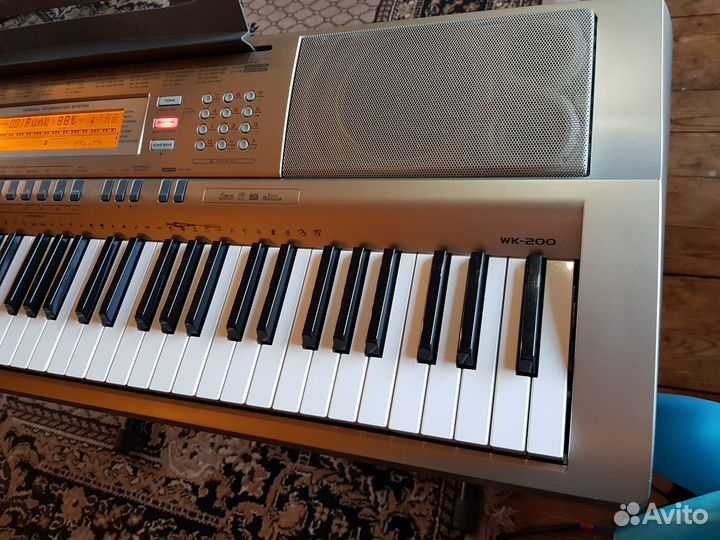 Синтезатор casio WK-200