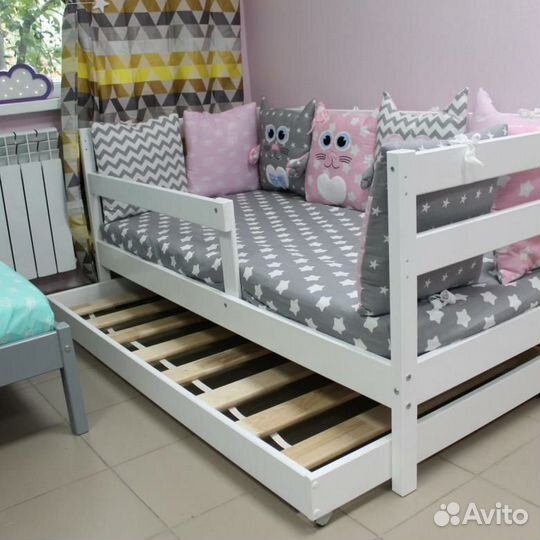 Кровать с дополнительным спальным местом