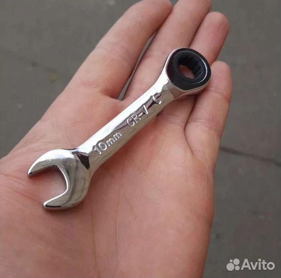 Ключ трещотка рожковый на 10