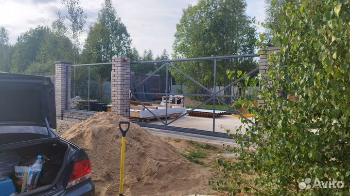 Заборы из профнастила и штакетника