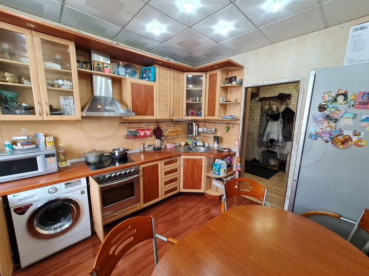 3-к. квартира, 69 м², 5/5 эт.