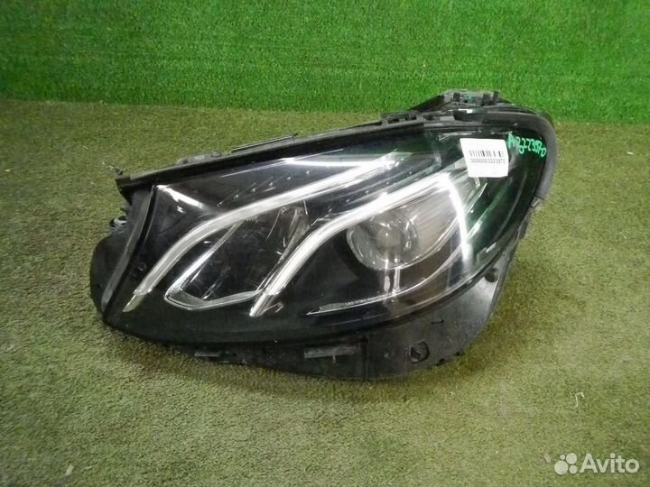 Фара левая Mercedes-Benz E-Class