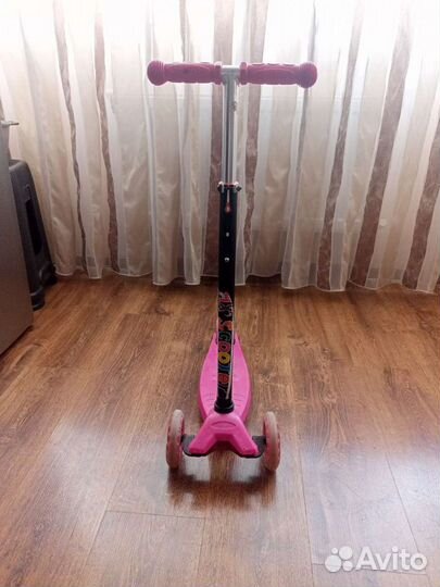 Самокат детский для девочек
