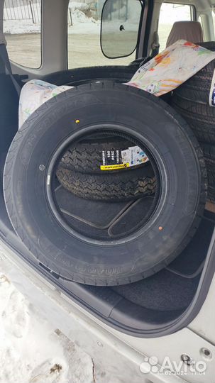 Roadmarch Primevan 9 195/80 R15