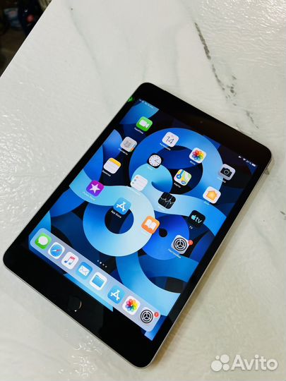 iPad mini 3 поколения 16 гб wifi