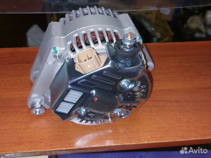 Тойота Авенсис, Аурис, генератор 270600D170