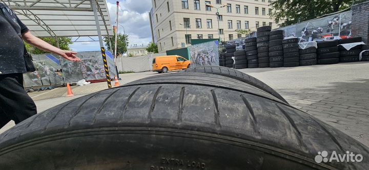 Pirelli P Zero 315/30 R22 107Y