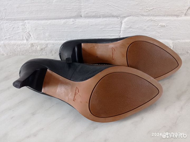 Кожаные туфли Clarks, размер 41