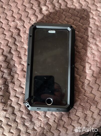 Защитный кейс для iPhone 8plus