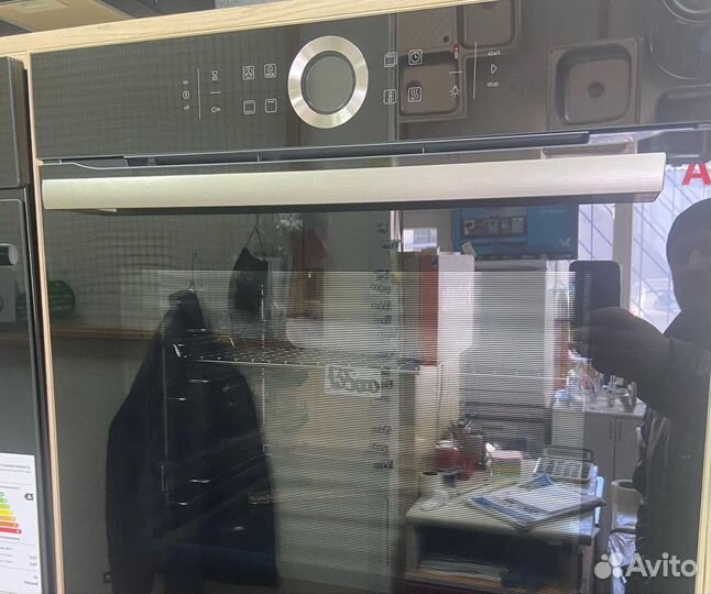 Встраиваемый духовой шкаф bosch новый