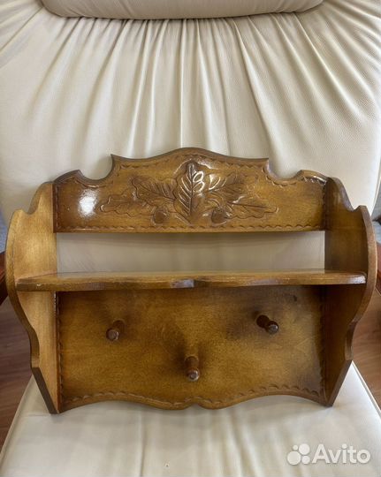 Вешалка деревянная