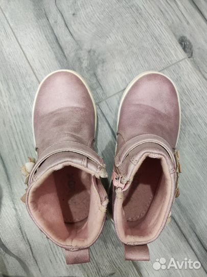 Ботинки демисезонные для девочки 27