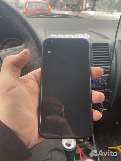 iPhone Xr, 64 ГБ