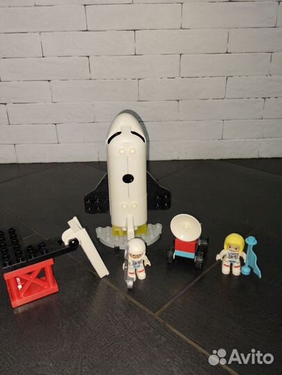 Lego duplo ракета