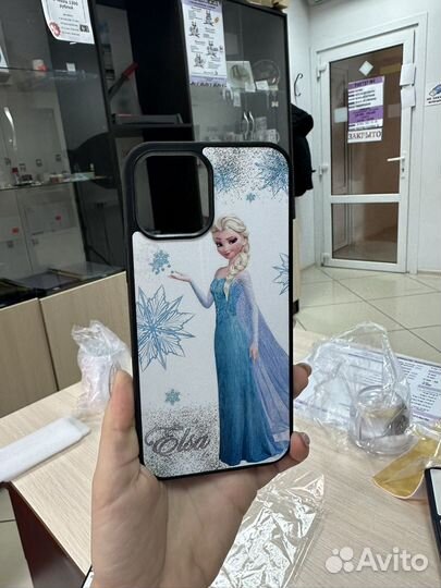 Печать на чехлах для iPhone