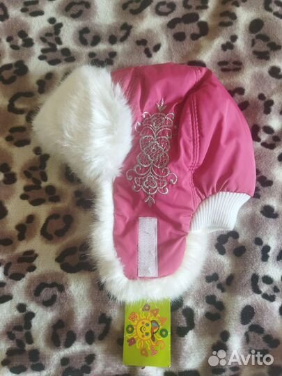 Шапка для девочки новая
