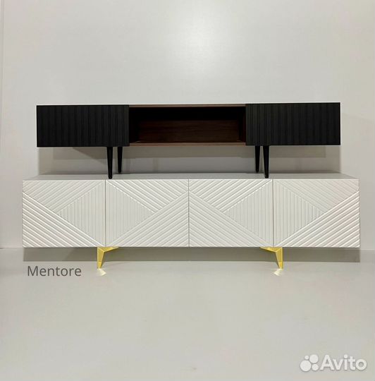 Тумба под тв Bravo на опорах