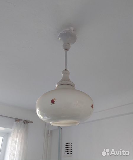 Светильник потолочный