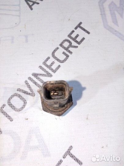 Датчик давления масла двс Лада Ларгус