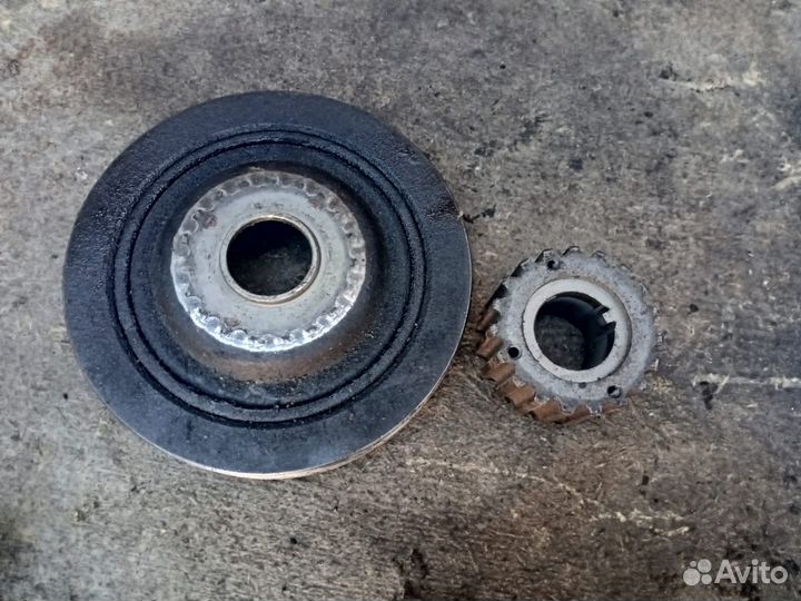 Шкив коленвала K4M Renault Scenic 1 1999г