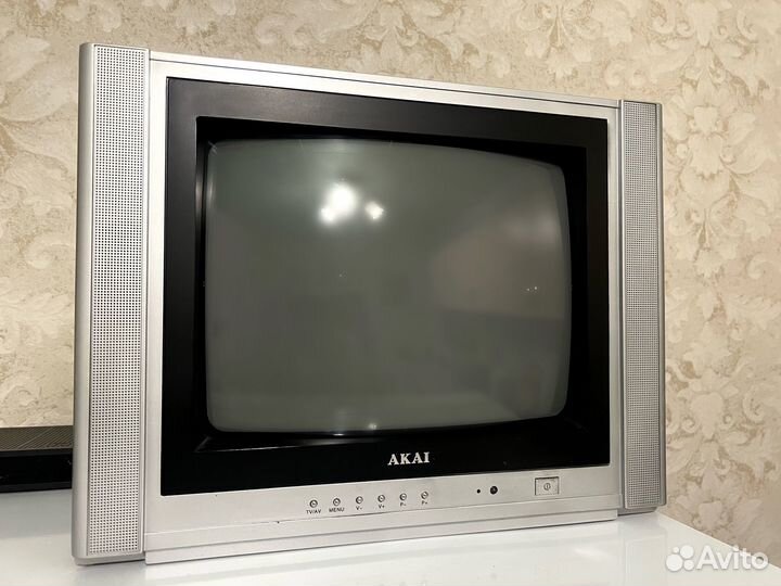 Телевизор akai