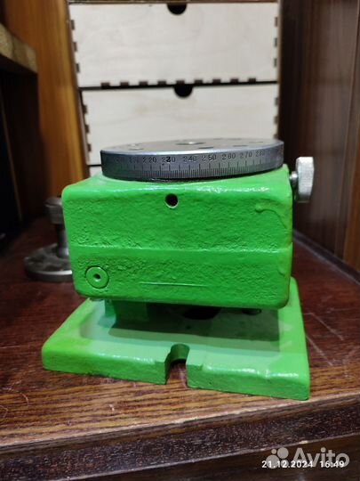 Синусный поворотный столик