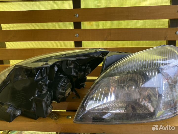 Фары на KIA RIO 2 JB 2011