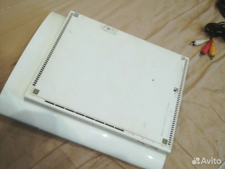 Sony PS3 Super Slim (500GB) Беленькая+ 2 Джойстика
