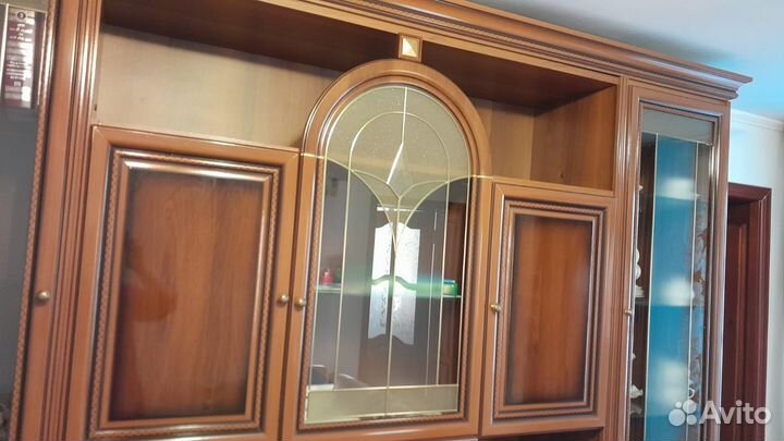 Шкаф стенка