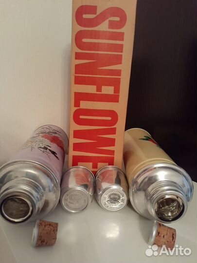 Новый китайский термос 1 л.со стеклянной колбой