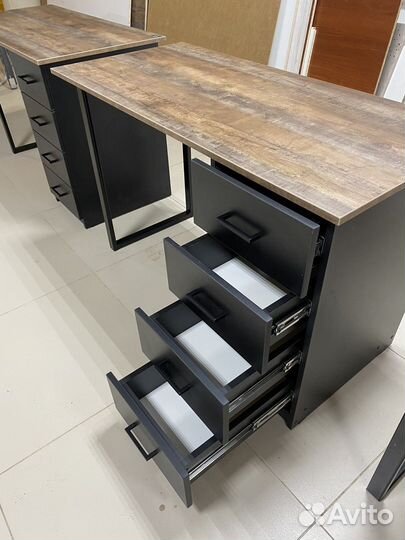 Стол для маникюра