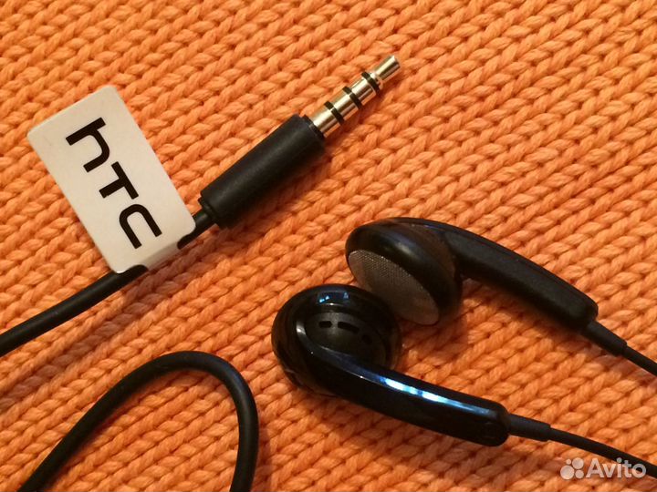 Наушники HTC