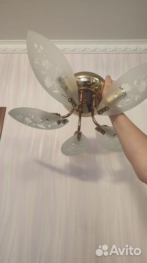 Люстра потолочная