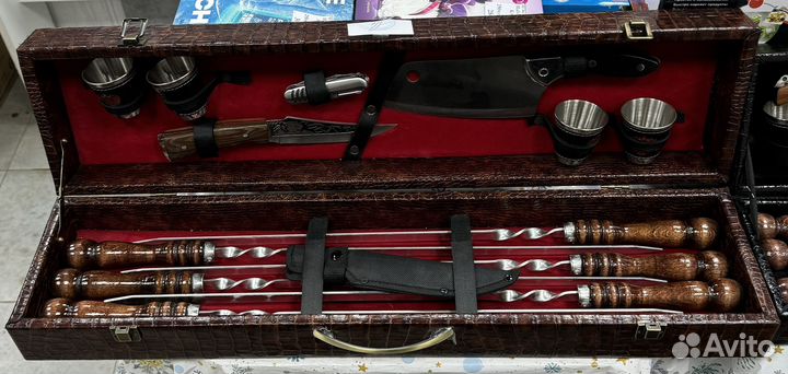 Набор для шашлыка в чемодане