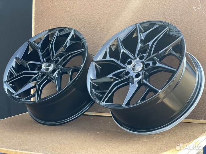 Диски Khann Лексус Тойота r19 5/114.3 черные