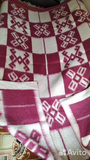 Одеяло чистошерстяное верблюжье