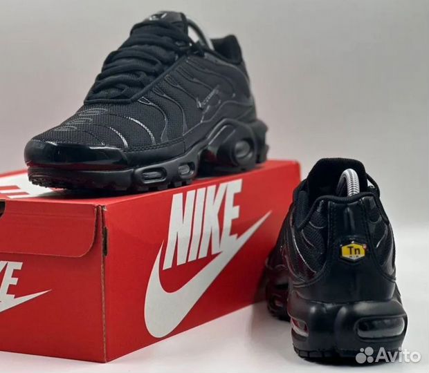 Кроссовки Nike Air Max Tn Plus