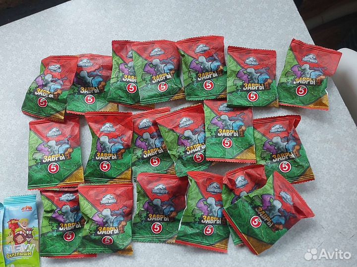 Скрепыши, бравлы, завры, приколыши