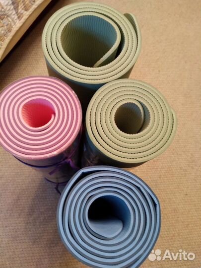 Коврик для йоги и фитнеса новые