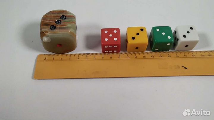 Игральные кубики/кости оникс