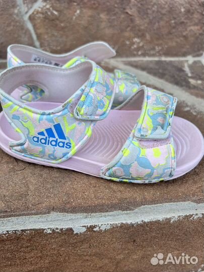 Босоножки adidas