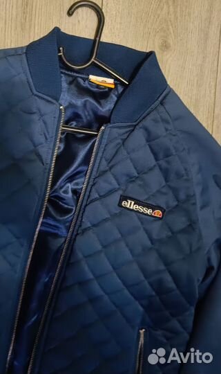 Бомбер ellesse Оригинал