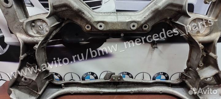 Подрамник передний Mercedes W203