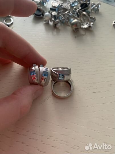 Серебряные серьги кольца подвески
