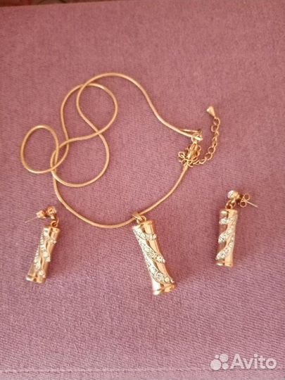 Комплект бижутерии