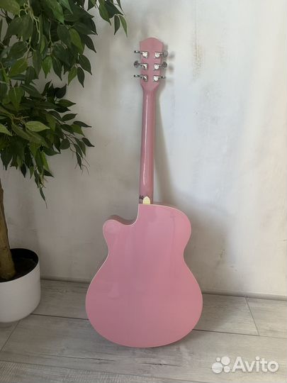 Акустическая гитара Elitaro e4010