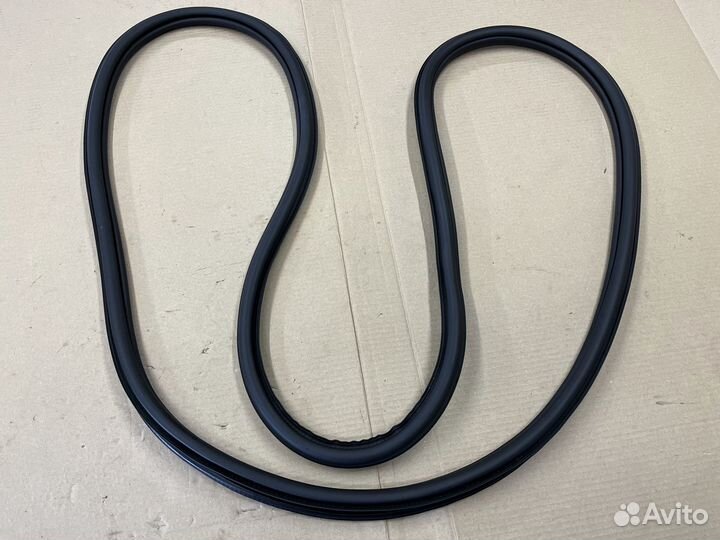 Уплотнитель проема заднего левого правого Кодиак