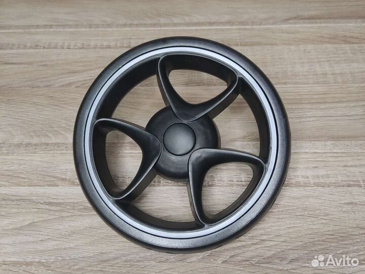 Колесо на коляску бабало футур 2022